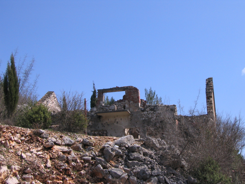 Ruines (lieu non identifié)