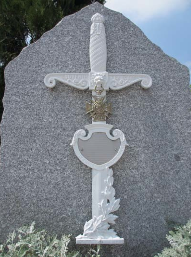 Croix-épée du cimetière d’Essert-Salève